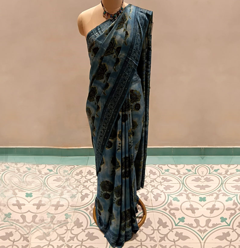 Saree Saree